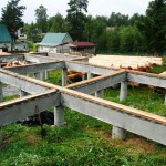 Какой фундамент выбрать для деревянного дома?
